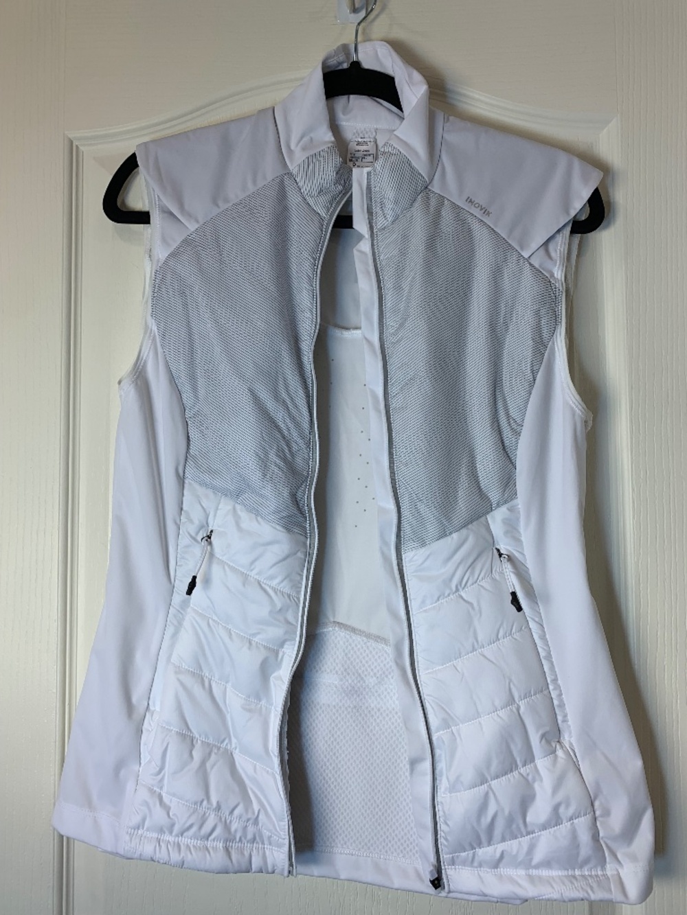 Decathlon INOVIK Nordic Walking Vest White‎ Gray Quilted Performance Layer M